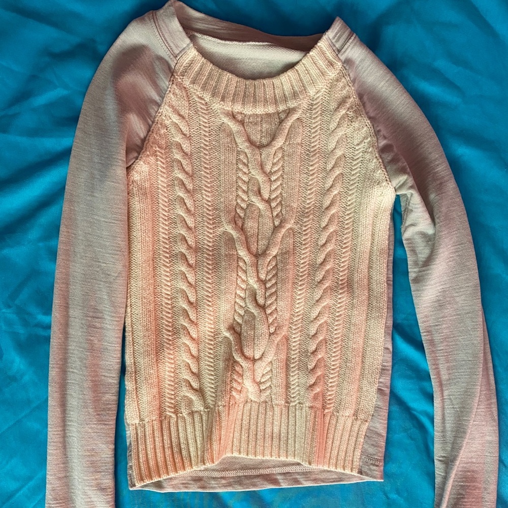 Lululemon warm crop sweater size 4